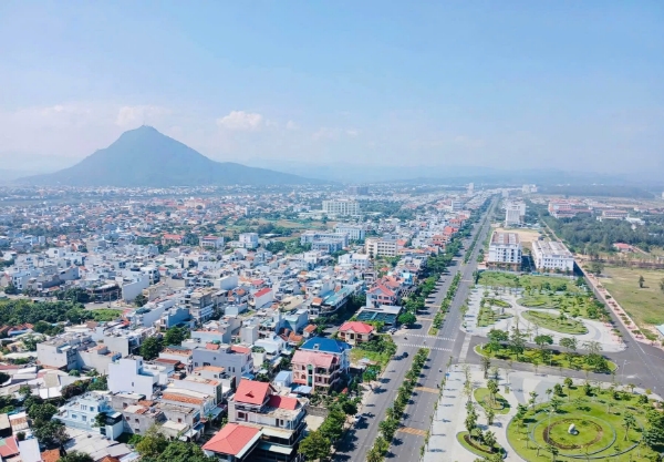 Hình ảnh cho bài viết Phú Yên: Tuyên truyền kết quả phát triển kinh tế - xã hội năm 2024, mục tiêu, nhiệm vụ, giải pháp năm 2025